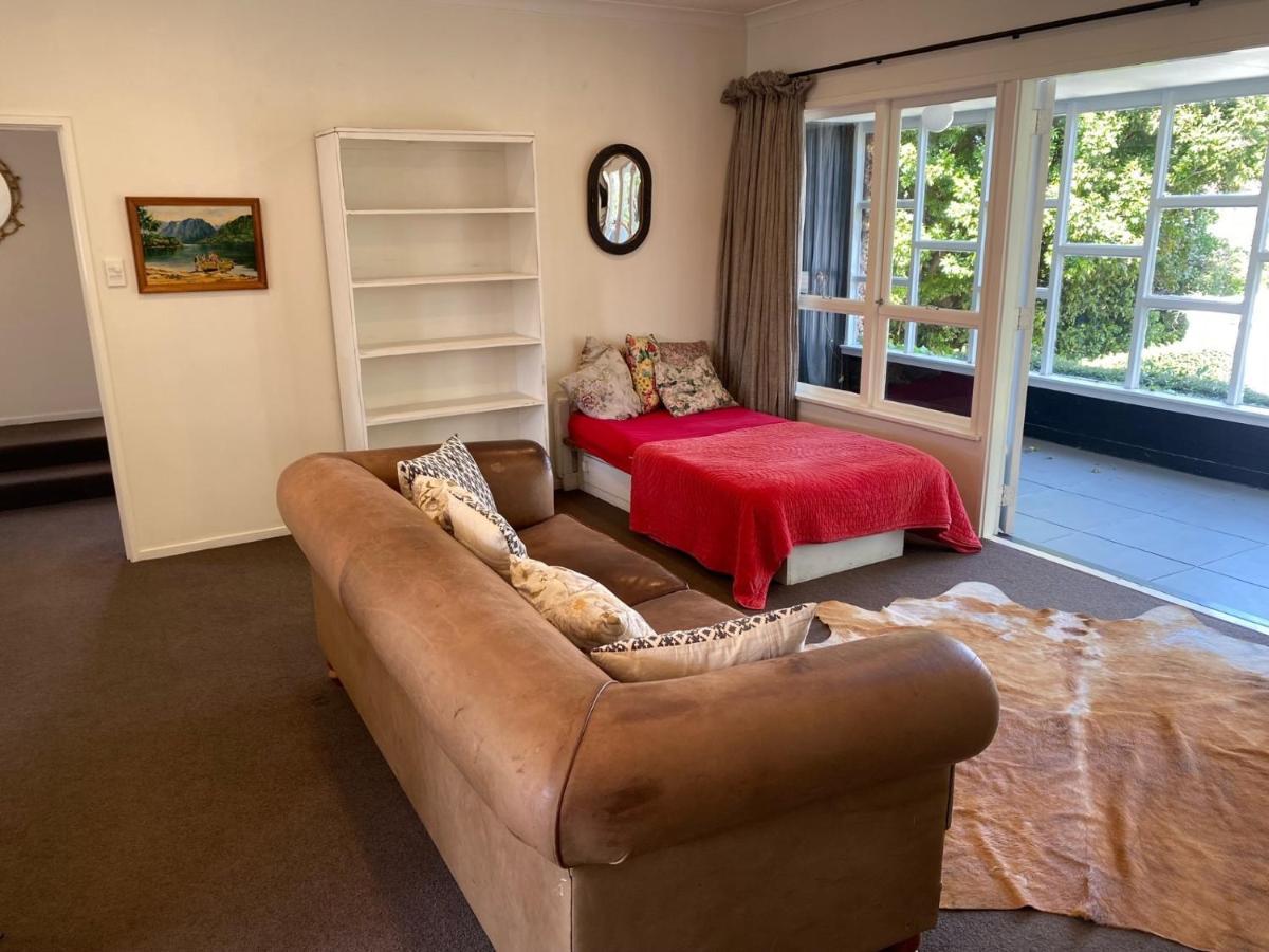 Hpg Villa Formerly Known As Pipi Hotel Havelock North Exteriér fotografie