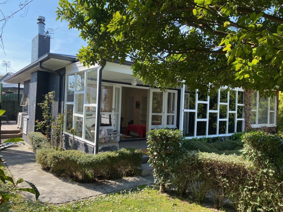 Hpg Villa Formerly Known As Pipi Hotel Havelock North Exteriér fotografie